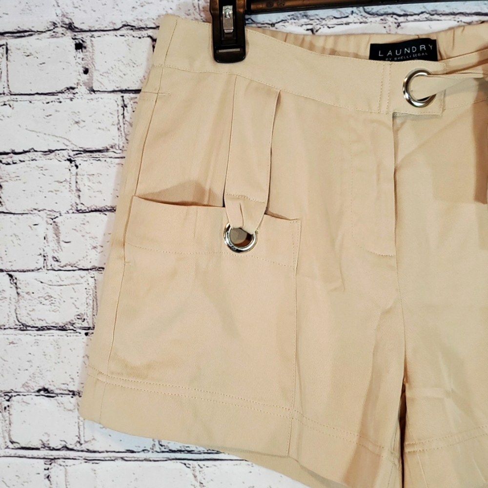 Laundry By Shelli Segal Women's Tan Shorts Size 8 NWT - Picture 3 of 7